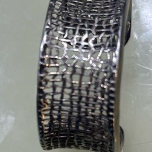 Silpada Oxidized Sterling Silver Mesh Cuff Bracelet With a Weave Design B1625